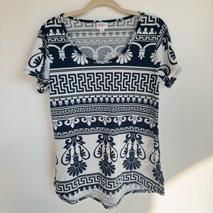 LuLaRoe Greek Key Classic T Shirt Womens Top White Blue Medium